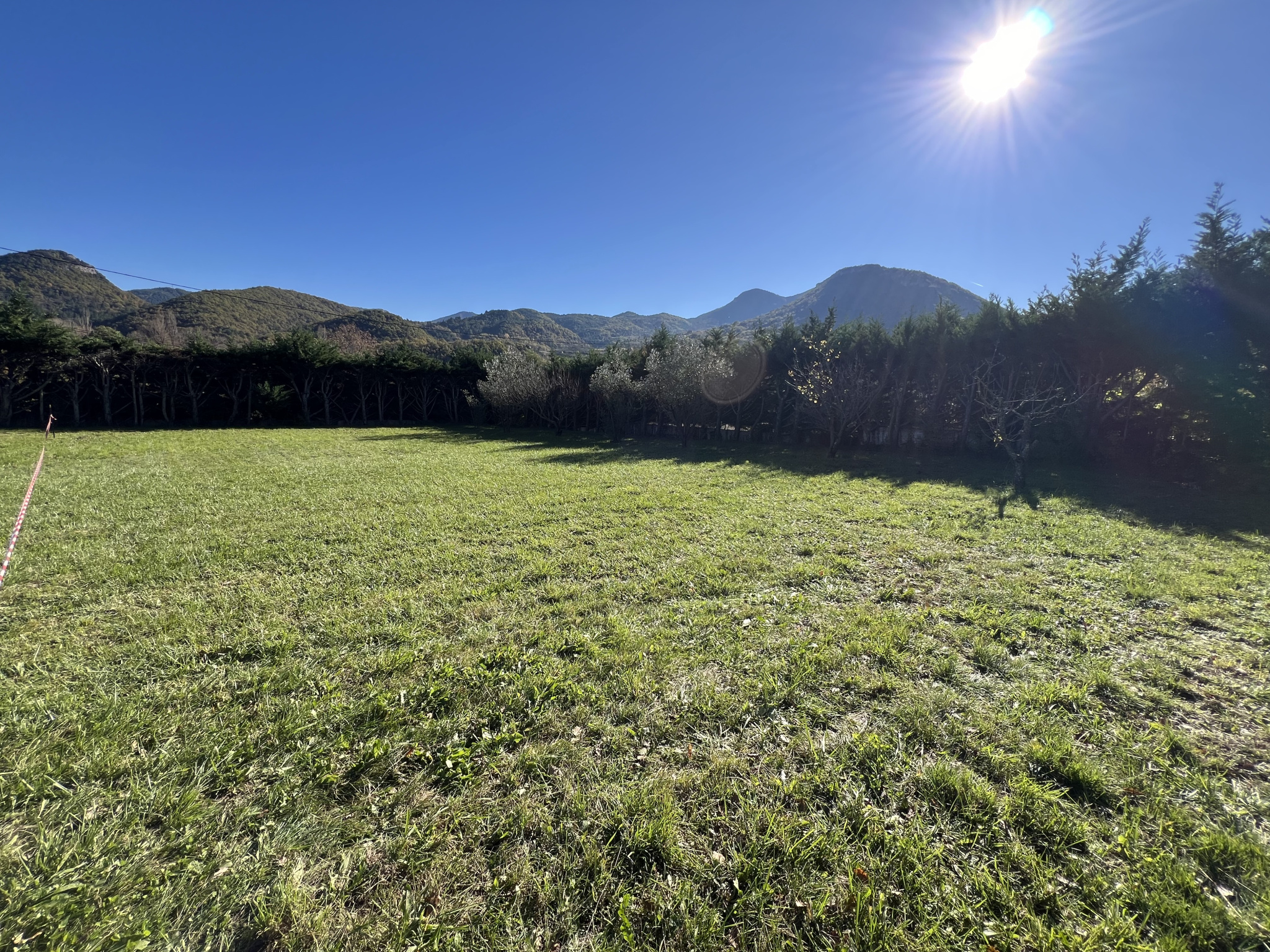 Terrain constructible à 10 mn de Nyons